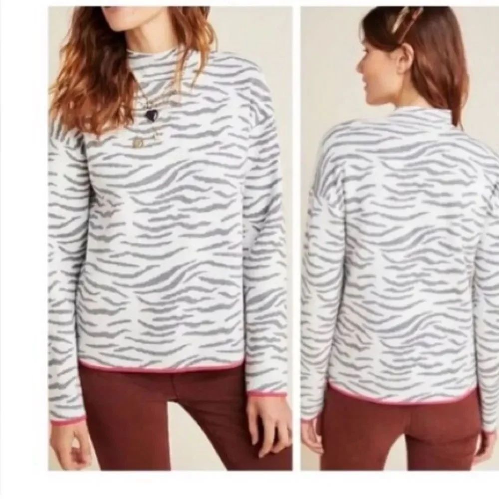 ANTHROPOLOGIE x CHELSEA AND THEODORE Lizzie Mock Neck Sweater-M